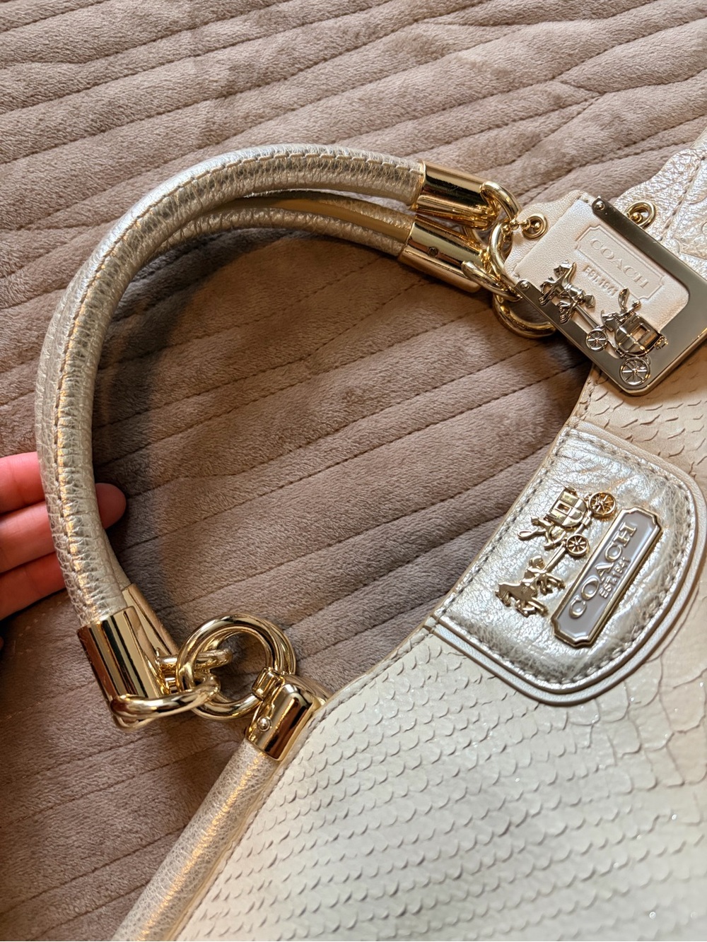 Coach Cream Snakeskin-Texture Shoulder Bag with Gold Hardware Accents - Picture 3 of 7